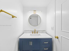 2500 Parkview Dr 1503, Hallandale Beach FL 33009