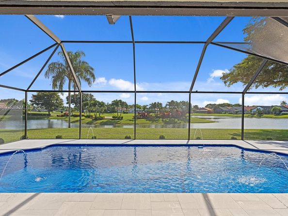 11127 Boca Woods Ln, Boca Raton FL 33428