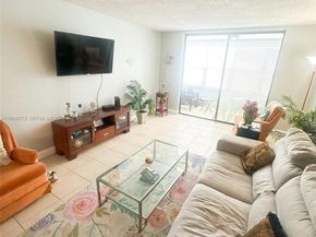 2860 Somerset Dr 400K, Lauderdale Lakes FL 33311