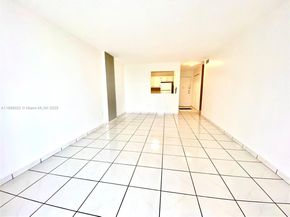 16950 Dixie A536, North Miami Beach FL 33160