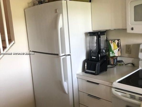 1063 Coral Club Dr 1063, Coral Springs FL 33071