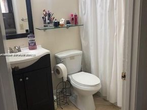 1063 Coral Club Dr 1063, Coral Springs FL 33071