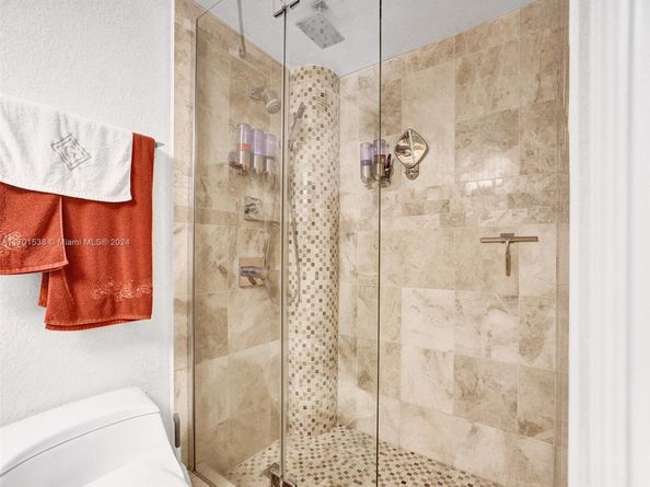 322 Buchanan St 610, Hollywood FL 33019