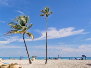 322 Buchanan St 610, Hollywood FL 33019