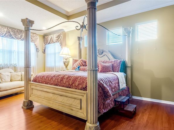 16365 NW 15th St, Pembroke Pines FL 33028