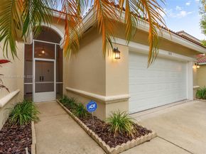 2373 NW 195th Ave, Pembroke Pines FL 33029