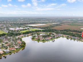 2373 NW 195th Ave, Pembroke Pines FL 33029