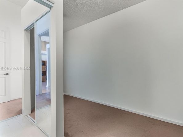2373 NW 195th Ave, Pembroke Pines FL 33029