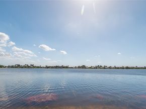 2373 NW 195th Ave, Pembroke Pines FL 33029