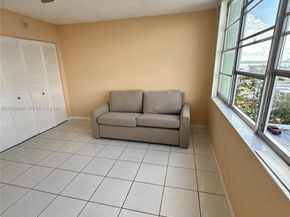 2150 Sans Souci Blvd B811, North Miami FL 33181