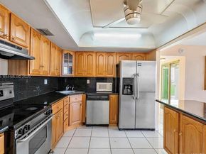 2150 Sans Souci Blvd B811, North Miami FL 33181