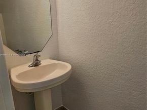 1935 Gardenia Ct 1935, Riviera Beach FL 33404