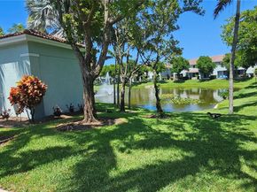 1935 Gardenia Ct 1935, Riviera Beach FL 33404