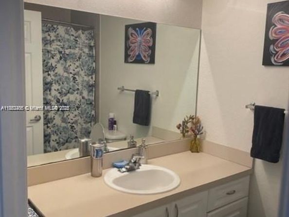 4812 Washington St 8, Hollywood FL 33021