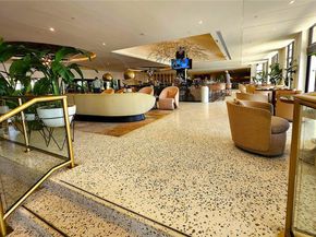 1 Balfour Rd E, Palm Beach Gardens FL 33418