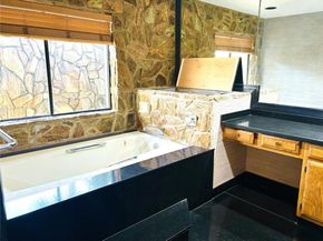 1 Balfour Rd E, Palm Beach Gardens FL 33418