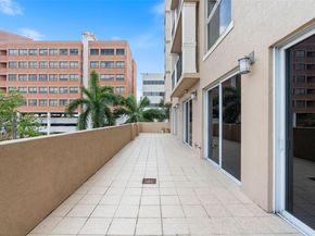 2650 SW 37th Ave 406, Miami FL 33133