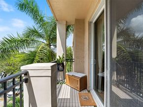 2650 SW 37th Ave 406, Miami FL 33133