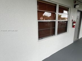 300 SW 134th Way 102E, Pembroke Pines FL 33027