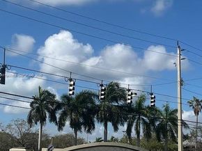 300 SW 134th Way 102E, Pembroke Pines FL 33027