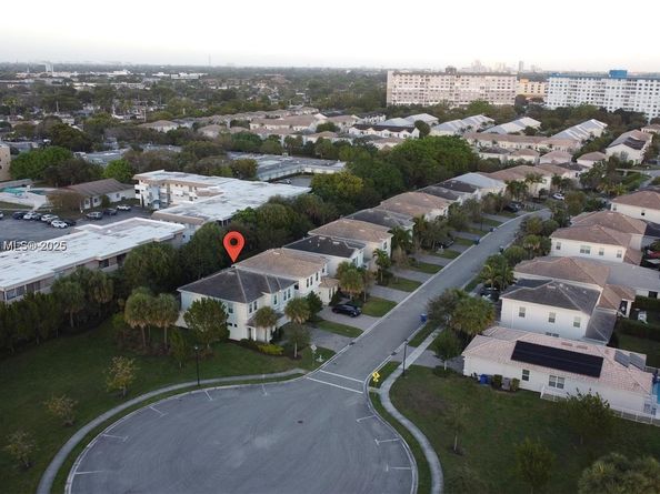 Undisclosed Address #A11871530, Hollywood FL 33021
