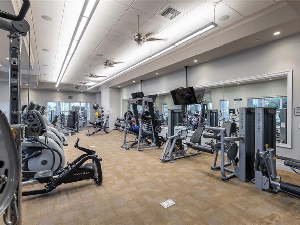 Undisclosed Address #A11871530, Hollywood FL 33021