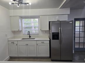 3801 NW 8th Ct, Lauderhill FL 33311