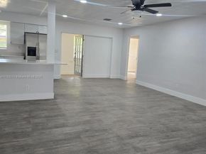 3801 NW 8th Ct, Lauderhill FL 33311