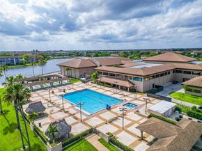 701 SW 142nd Ave 108S, Pembroke Pines FL 33027