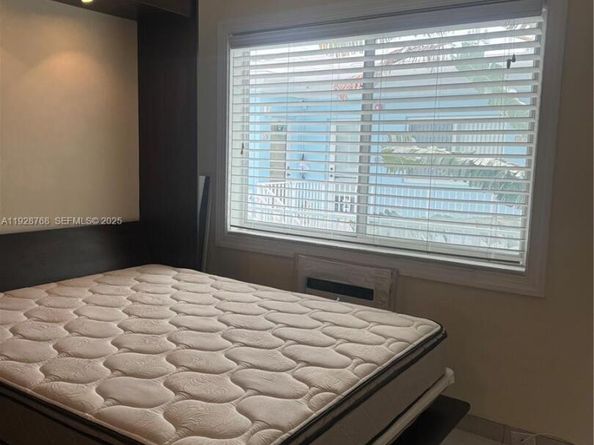 401 Collins Ave 21, Miami Beach FL 33139