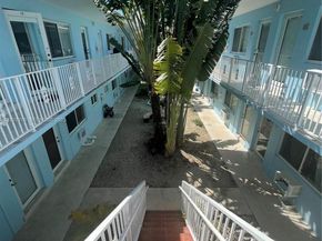 401 Collins Ave 21, Miami Beach FL 33139