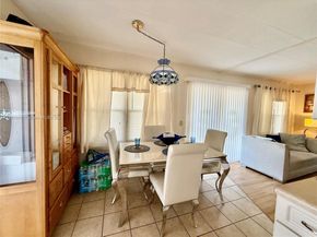 1920 SW 84th Ave, Davie FL 33324