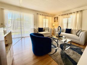 1920 SW 84th Ave, Davie FL 33324