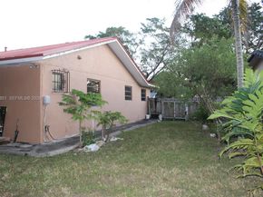 14334 NE 2nd Pl, Miami FL 33161