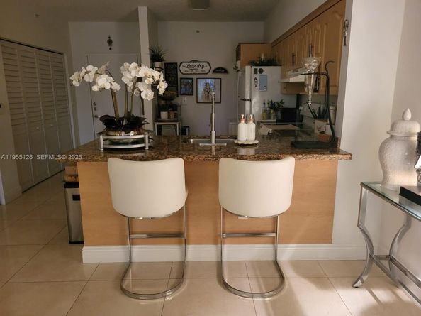 5099 NW 7 St 205, Miami FL 33126