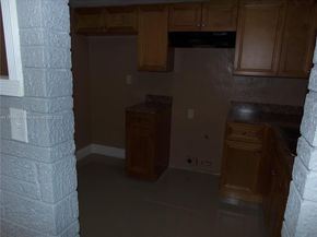 5960 NW 16th Ct, Sunrise FL 33313