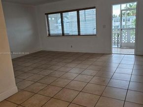 1450 NE 170th St 211, North Miami Beach FL 33162