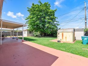 2915 SW 92nd Pl, Miami FL 33165