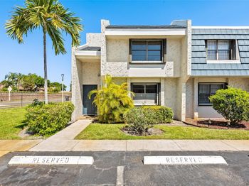 2601 N 40th Ave