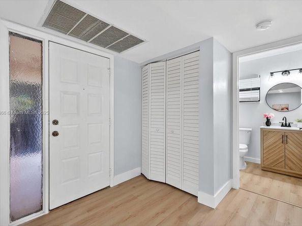 2652 N Carambola Cir 1738, Coconut Creek FL 33066