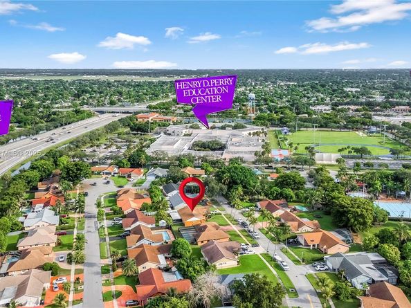 3568 SW 69th Way, Miramar FL 33023
