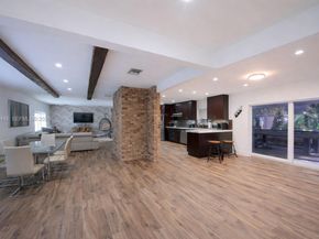 241 SW 129th Ave, Miami FL 33184