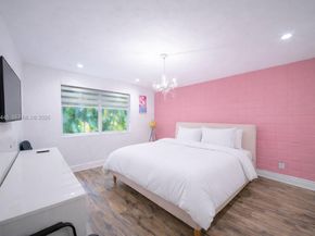 241 SW 129th Ave, Miami FL 33184