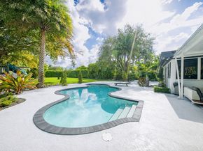 241 SW 129th Ave, Miami FL 33184