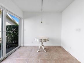 5667 N Cameo Dr N, Boca Raton FL 33433