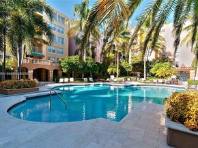 19555 E Country Club Dr 8502, Aventura FL 33180