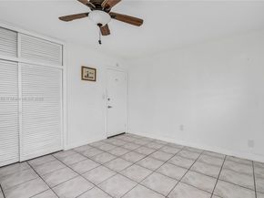 16801 NE 13th Ave 101, Miami FL 33162