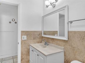 16801 NE 13th Ave 101, Miami FL 33162