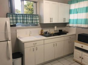 231 SW 51st Pl, Miami FL 33134