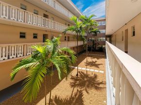 410 SE 2nd St 308, Hallandale Beach FL 33009